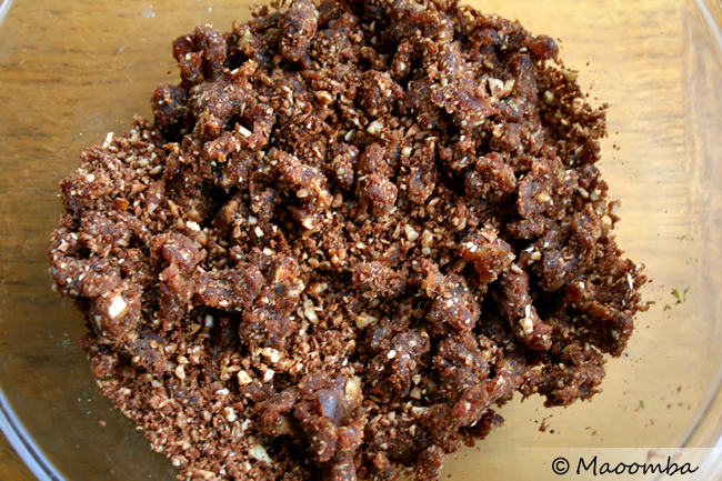 larabars4A - break up dates and combine dates and nuts