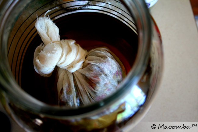 2. Wrap the dried fruit and roses in muslin or a tea strainer and steep in hot water